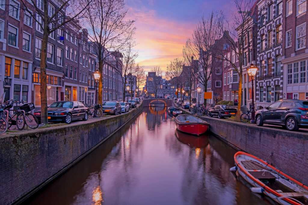 Flagship Canal Cruise Amsterdam